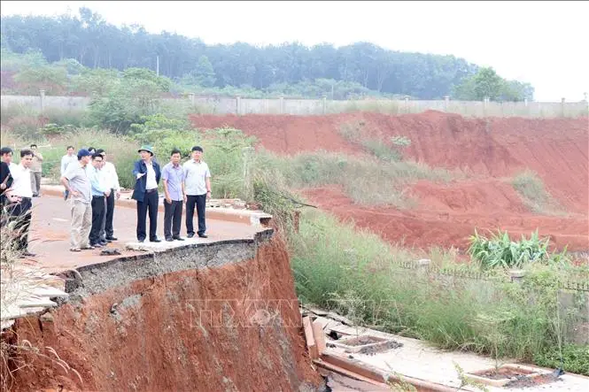 Nguyên nhân sạt lở đất: Tìm hiểu và giải pháp phòng tránh hiệu quả
