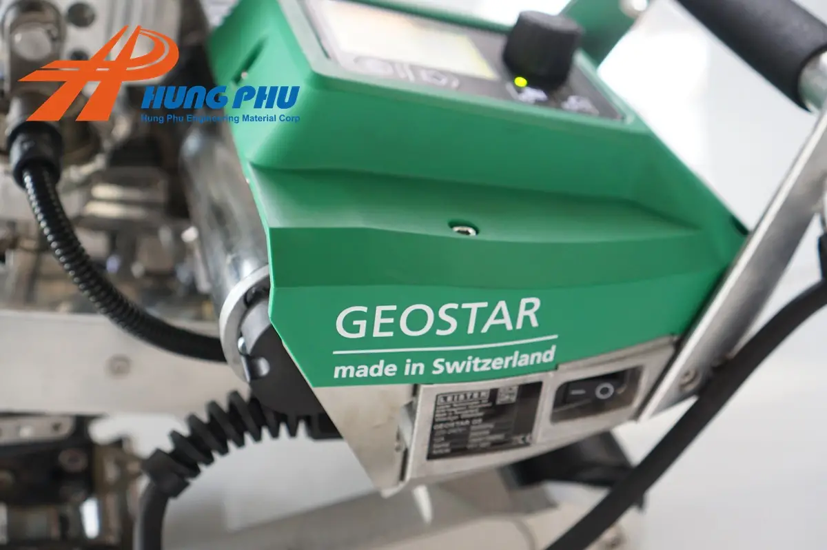 So sánh máy hàn nhiệt bạt hdpe Leister Thụy Sỹ với máy hàn bạt hdpe Trung Quốc