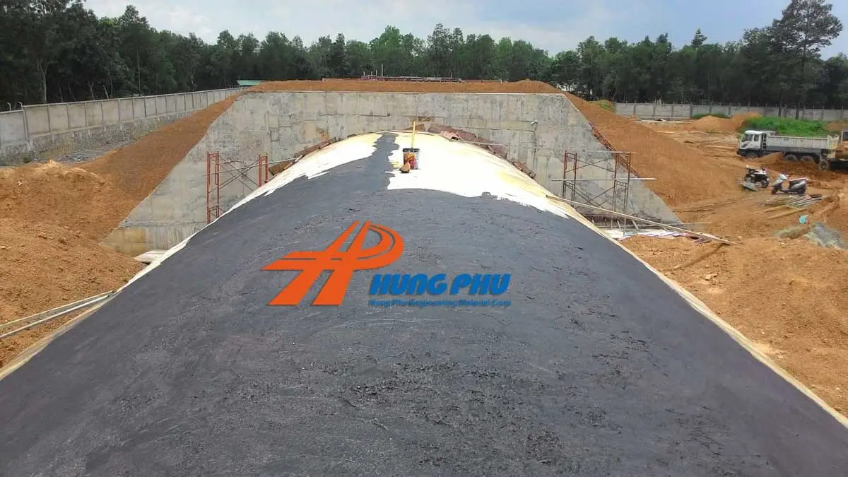 Thi công hàn màng chống thấm HDPE - Máy hàn bạt HDPE