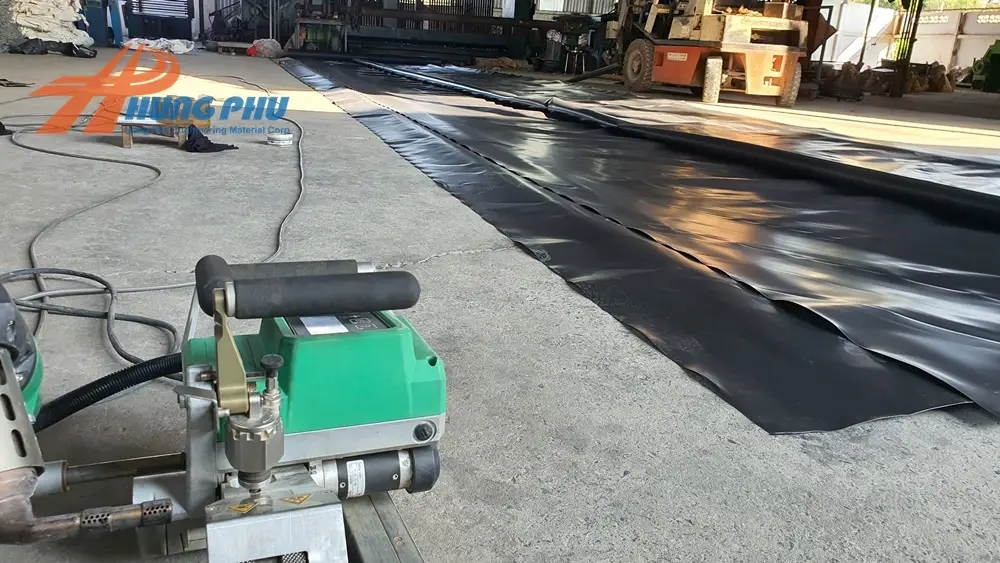 Bán lẻ màng chống thấm HDPE từ Hưng Phú vận chuyển toàn quốc