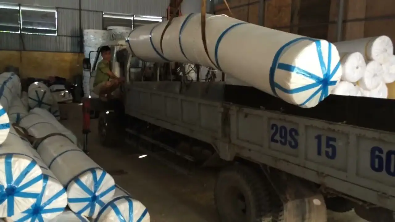 Vải Địa Kỹ Thuật TS30 sợi dài liên tục cho các tính năng nổi trội trong phân cách lớp vật liệu