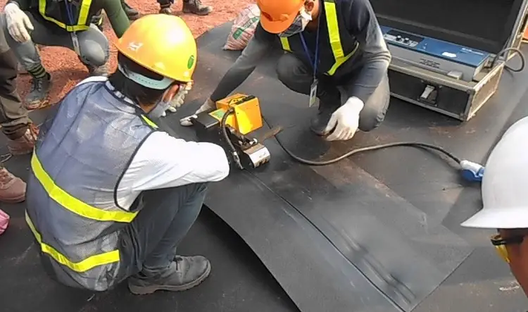 Thi công màng chống thấm HDPE - Theo báo giá bạt nhựa HDPE
