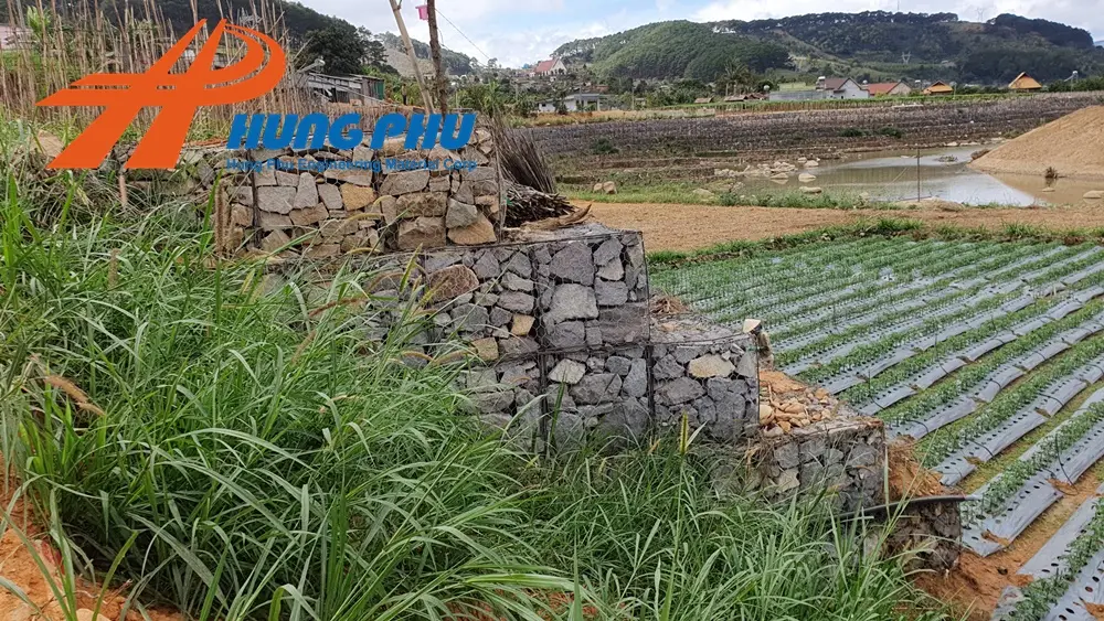 Rọ đá bờ kè - Những giải pháp tối ưu và những lưu ý khi sử dụng rọ đá và thảm rọ đá