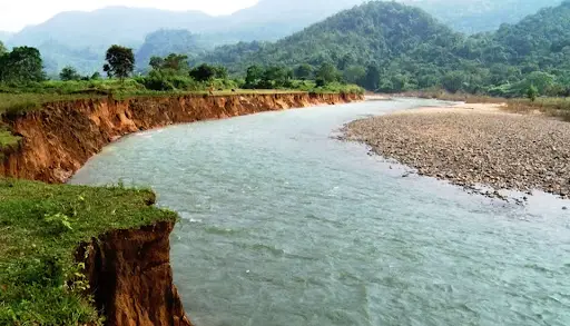 Nguyên nhân sạt lở đất 