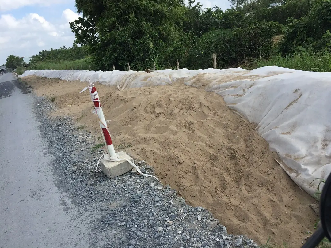 Trải vải địa kỹ thuật để làm gì?