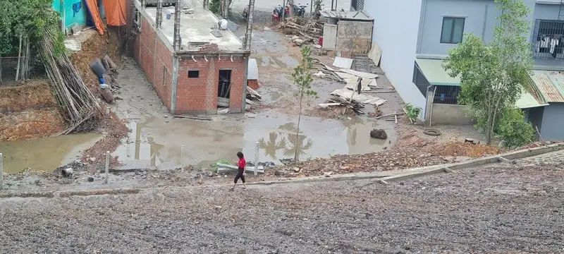 Đất Chảy Là Gì ? Hiểu Rõ Về Hiện Tượng Tự Nhiên Này Và Những Ảnh Hưởng Đến Cuộc Sống Đất Chảy Là Gì ? Hiểu Rõ Về Hiện Tượng Tự Nhiên Này Và Những Ảnh Hưởng Đến Cuộc Sống