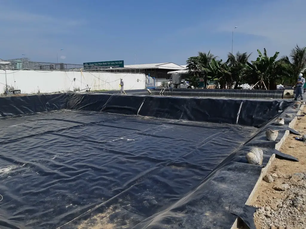 Bạt nhựa HDPE là gì? Những ứng dụng cơ bản
