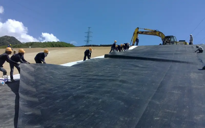 Màng nhựa HDPE là gì? Sản phẩm từ dầu mỏ