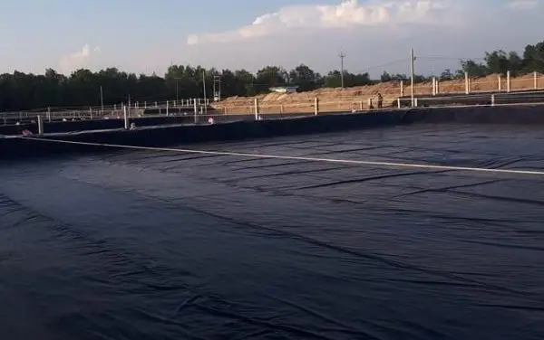 Bạt Lót HDPE Ứng Dụng và Lợi Ích trong Các Lĩnh Vực Khác Nhau