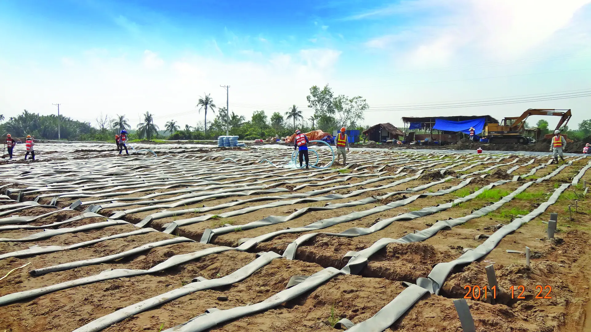 Thi Công Bấc Thấm Hút Chân Không