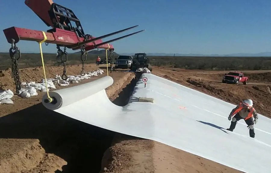 Vải Địa Kỹ Thuật Phức Hợp Giải Pháp Cho Các Công Trình Xây Dựng Hiện Đại