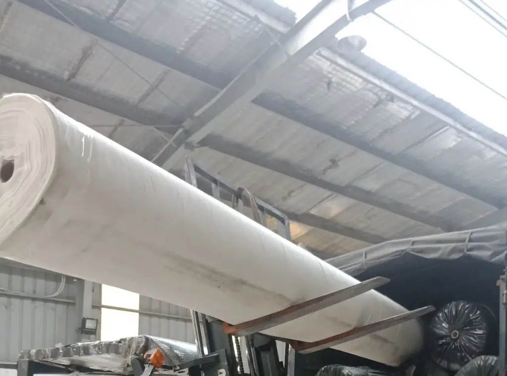 Vai Địa Kỹ Thuật Không Dệt 25kN/m - Một Giải Pháp Bền Vững Trong Xây Dựng Hạ Tầng