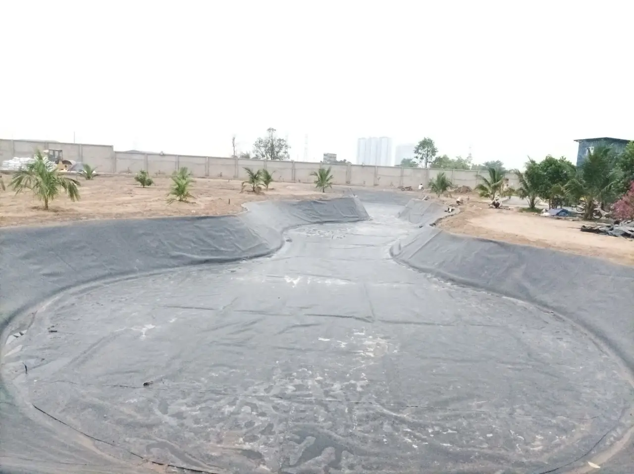 Màng HDPE 1.5 mm - Giải Pháp Chống Thấm Toàn Diện Bền Vững