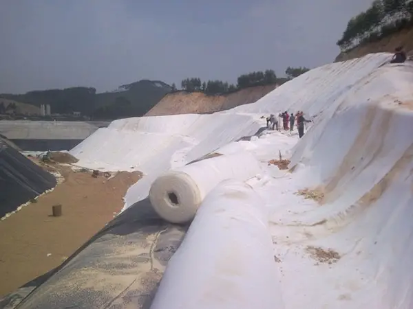 Vải Địa Kỹ Thuật ART 20