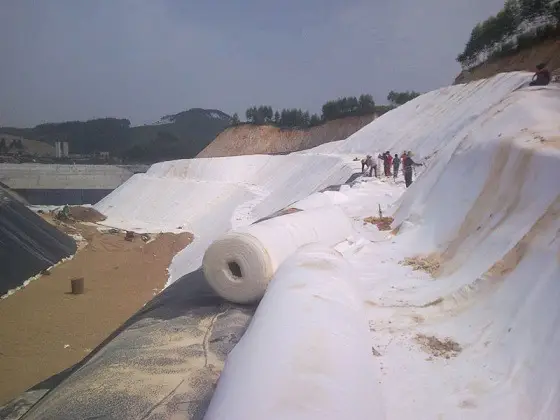 Vải địa kỹ thuật ART 24