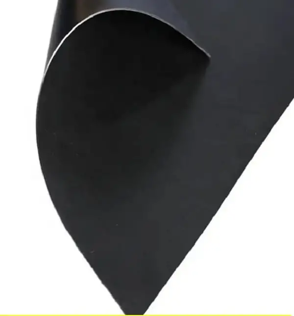 Bạt HDPE 5mm – Giải Pháp Tiết Kiệm Bền Vững Cho Nông Nghiệp Xây Dựng