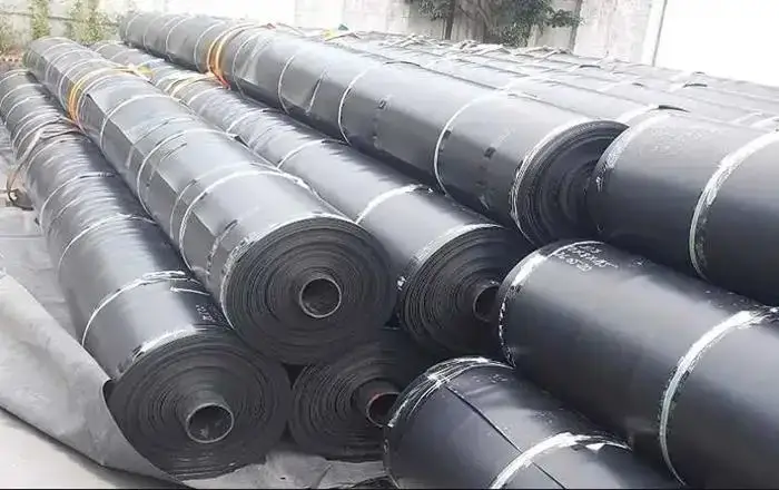 Bạt HDPE 0.3 mm – Giải pháp chống thấm tối ưu cho ngành thủy sản và xây dựng