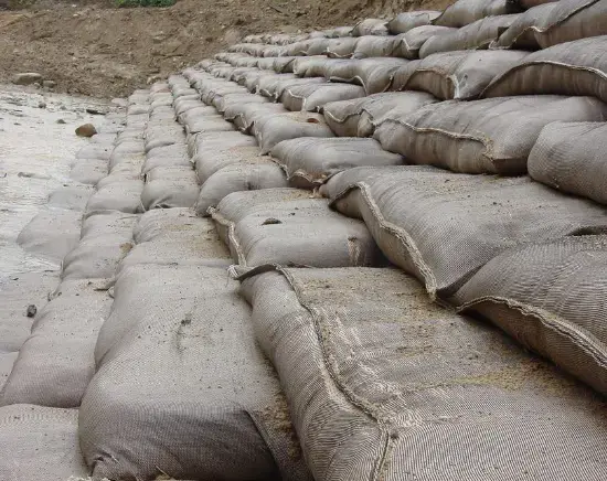 Bao Vải Địa Kỹ Thuật Bí Quyết Cho Công Trình Bền Vững - Môi Trường Xanh