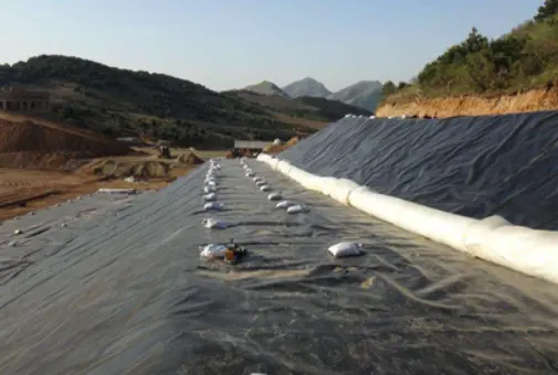 Bạt HDPE 1mm - Giải Pháp Vàng Cho Mọi Công Trình Chống Thấm