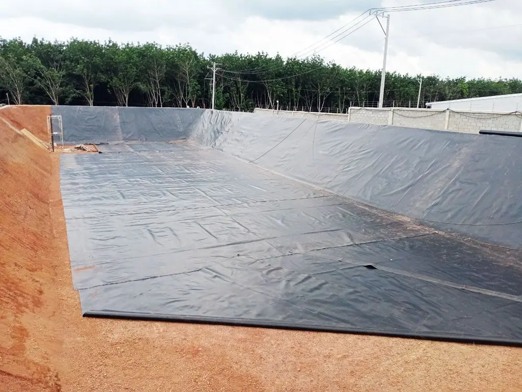 Giá Bạt Lót HDPE - Giải Pháp Vàng Cho Nuôi Trồng Thủy Sản Bền Vững