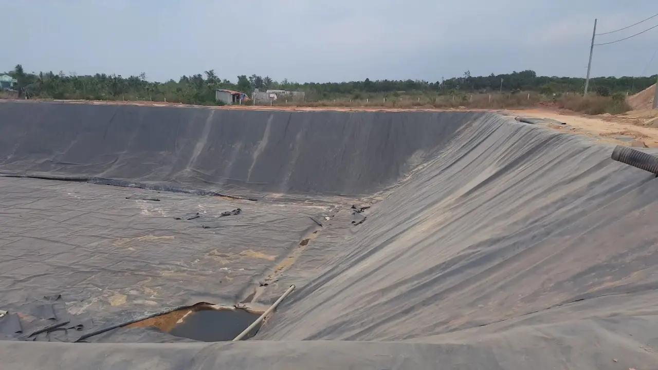 Giá Màng HDPE 1.5mm - Bí Quyết Bảo Vệ Công Trình