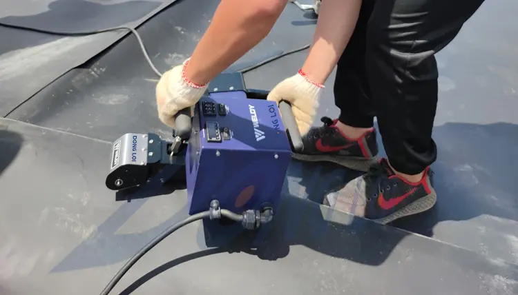 Giá Máy Hàn Bạt Nhựa HDPE - Bí Quyết Chọn Lựa Thông Minh