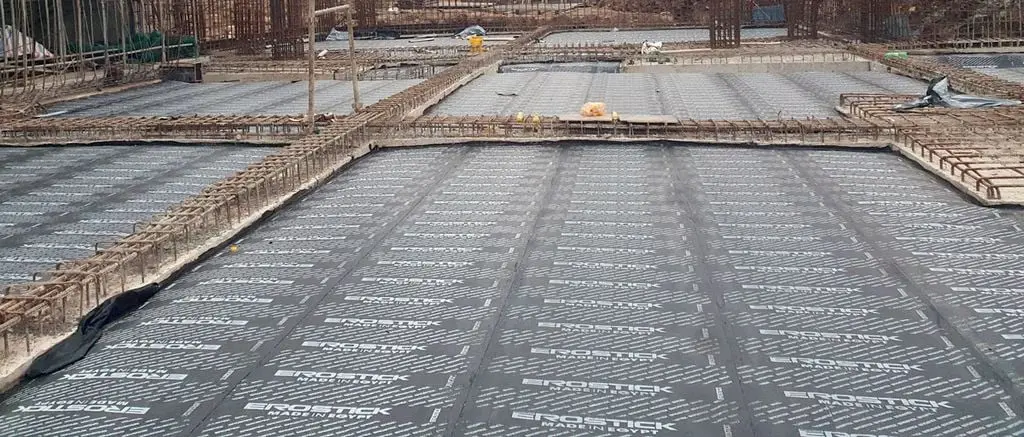 Màng Chống Thấm Tự Dính HDPE - Giải Pháp Vàng Cho Mọi Công Trình