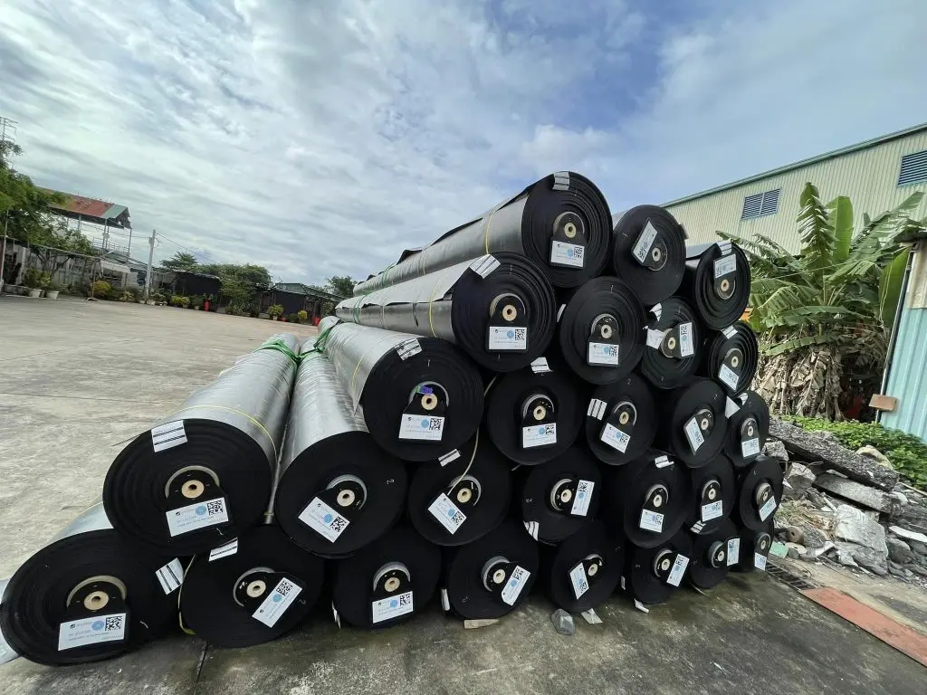Màng Chống Thấm HDPE 0.5mm Giá Cả - Lựa Chọn Thông Minh Cho Mọi Công Trình