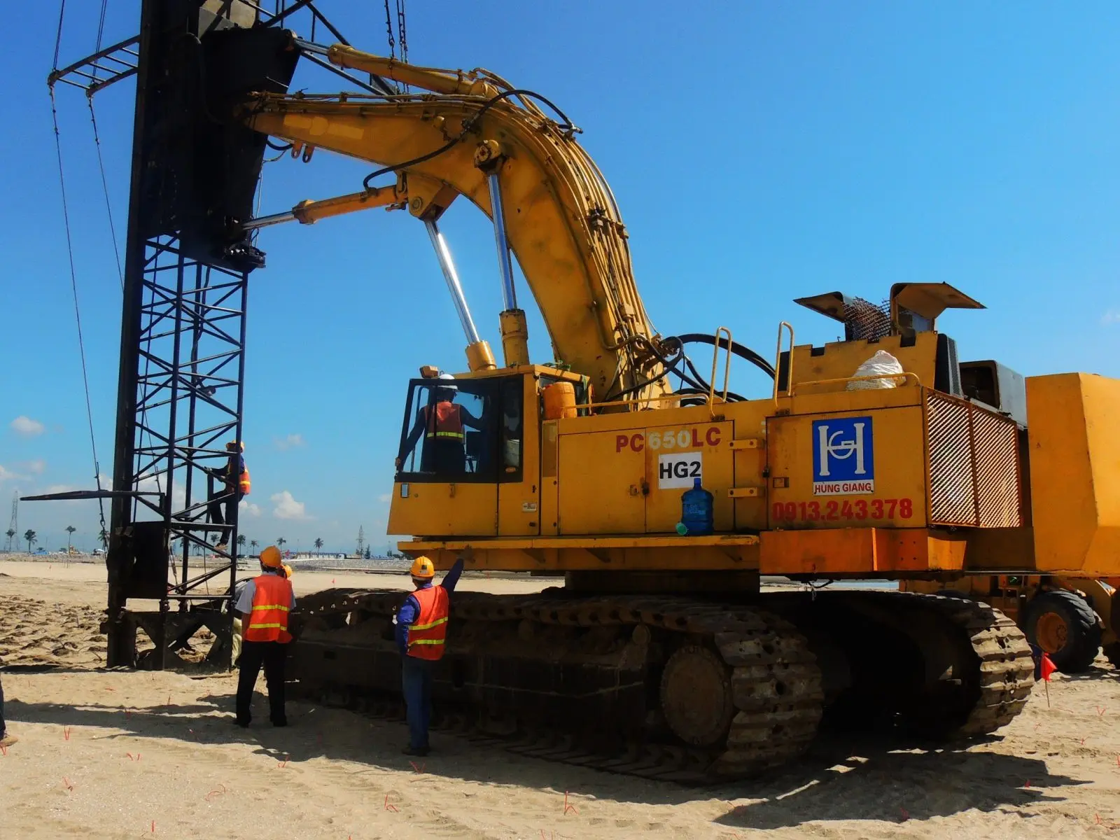 Bấc Thấm San Nền - Giải Pháp Vàng Cho Nền Móng Công Trình Hiện Đại