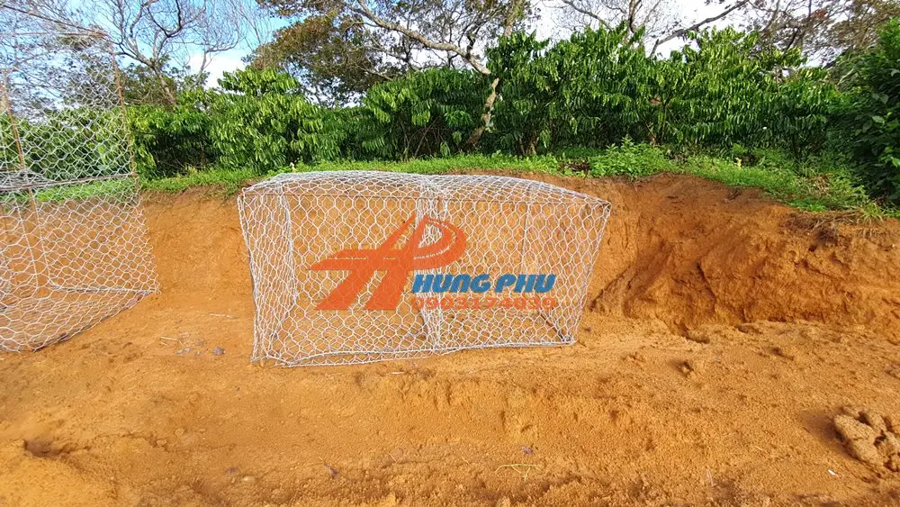 Công Trình Đất Có Cốt Sử Dụng Hệ Thống Rọ Đá