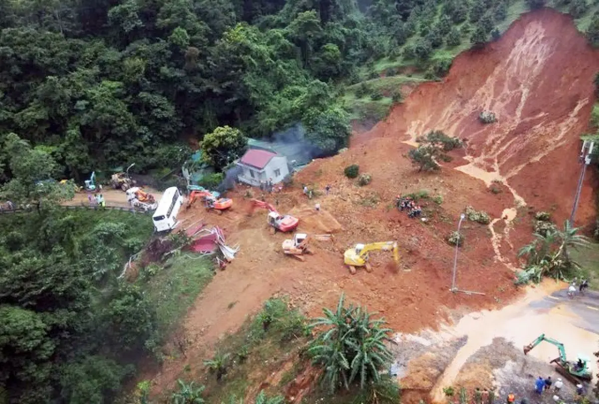 Rọ đá chống sụt trượt mái dốc - Giải pháp Xanh cho Công trình Bền vững