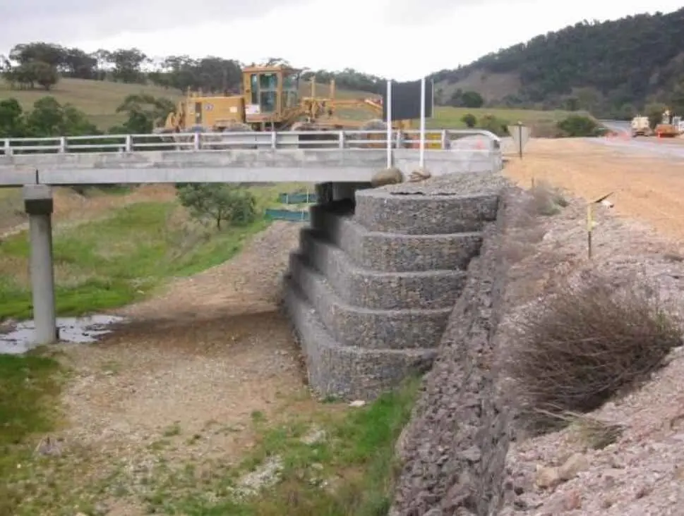 Xác định khả năng chịu tải của thảm rọ đá - Chìa khóa cho công trình bền vững