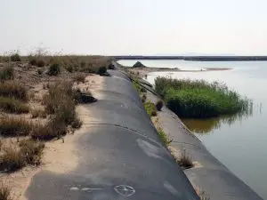 Thi công ống địa kỹ thuật trong điều kiện gió lớn