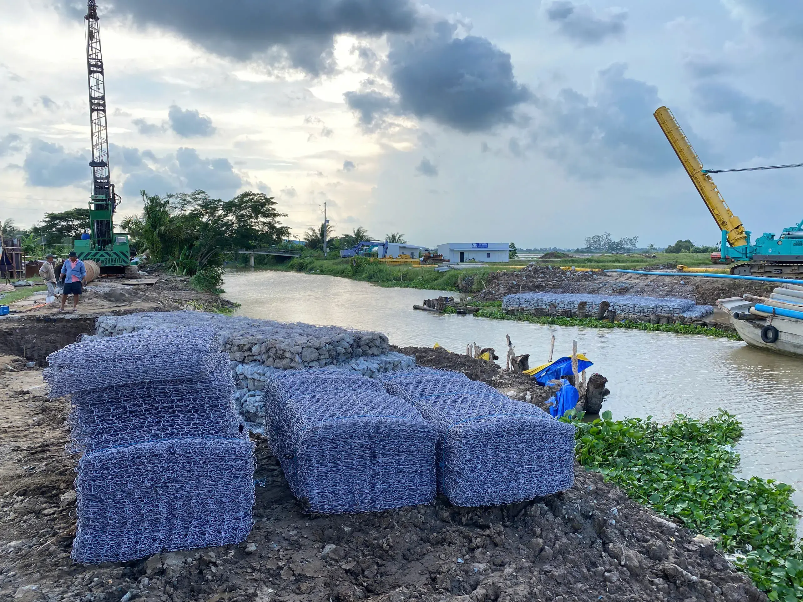 Bố trí thảm rọ đá - Bảo vệ dòng chảy, kiến tạo tương lai