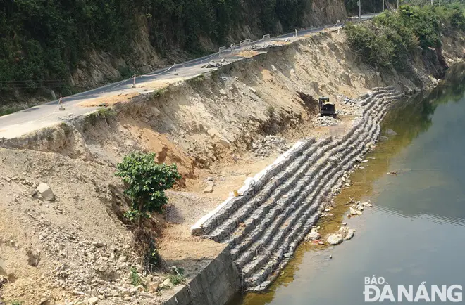 Thi công rọ đá khắc nghiệt - Giải pháp  Thách thức