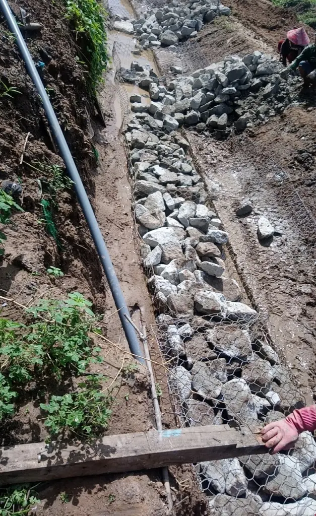 Thi công rọ đá khắc nghiệt - Giải pháp  Thách thức