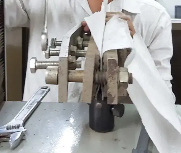 Lực Kéo Giật Vải Không Dệt - An Toàn Xây Dựng TCVN 8871-1