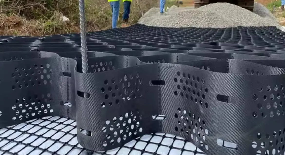 Màng Chống Thấm HDPE - Bảo Vệ Vượt Trội Với Geocell HDPE