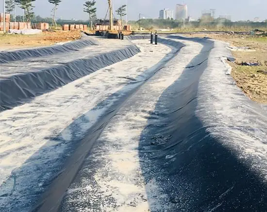 Màng chống thấm HDPE phủ bạt dứa - Giải pháp toàn diện cho công trình