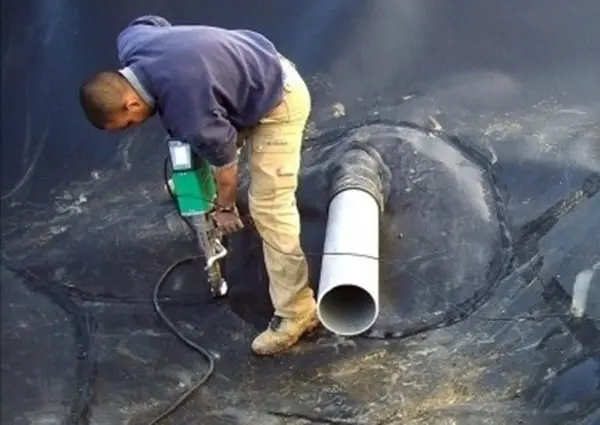 Màng Chống Thấm HDPE - Giải Pháp Vững Bền Cho Mọi Công Trình