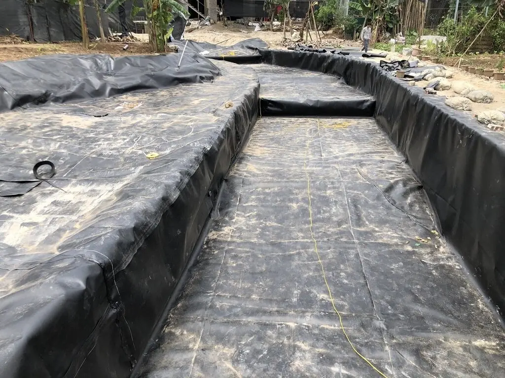 Màng Chống Thấm HDPE - Bí Quyết Bảo Vệ Bê Tông Vững Chãi