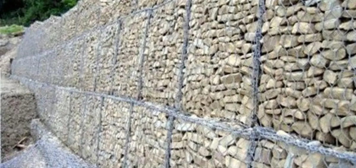 Đóng Neo Rọ Đá - Giải Pháp Vững Chãi Cho Nền Đất Dốc