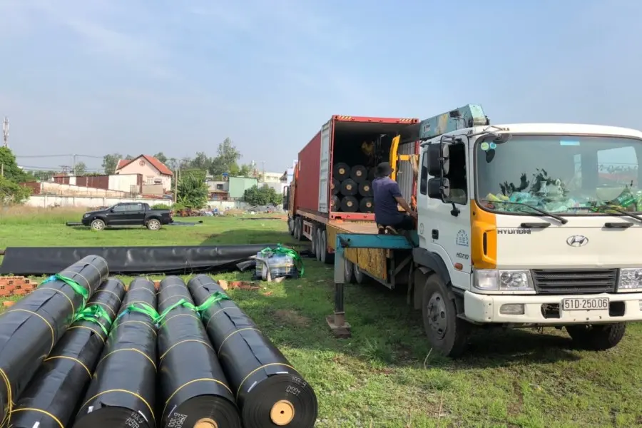 Thi Công HDPE – Chồng Mí Chuẩn, Vững Bền Công Trình!