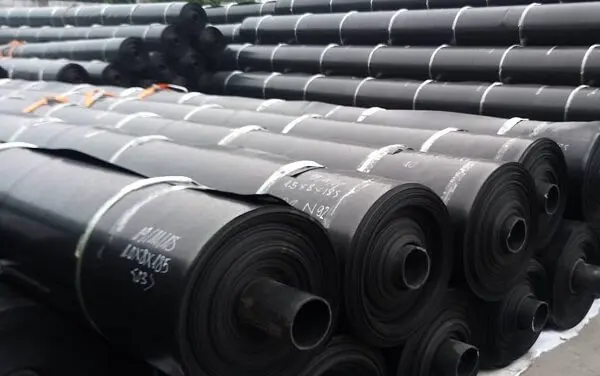 Bạt HDPE Giải Pháp Hàn Nêm Nóng - Ưu Việt Bền Bỉ