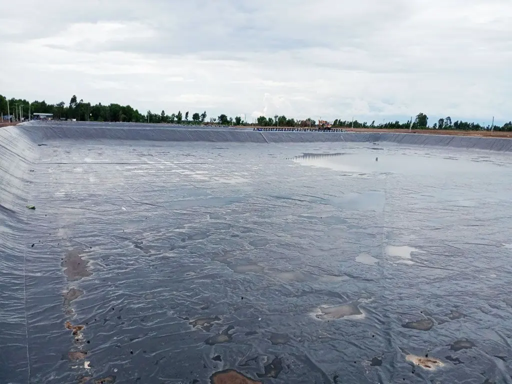 Bạt HDPE cho hồ điều hòa nước - Giải pháp tối ưu cho quản lý tài nguyên nước