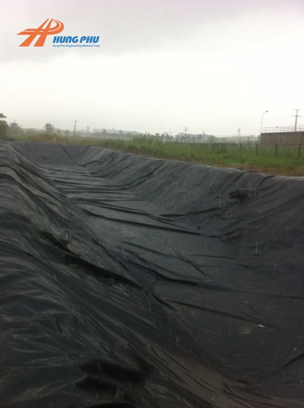 Thi công màng HDPE Liên Kết - Bền Vững Kênh Mương