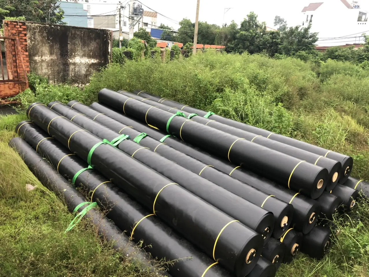 Màng chống thấm HDPE - Giải pháp vàng cho Kênh thủy lợi bền vững