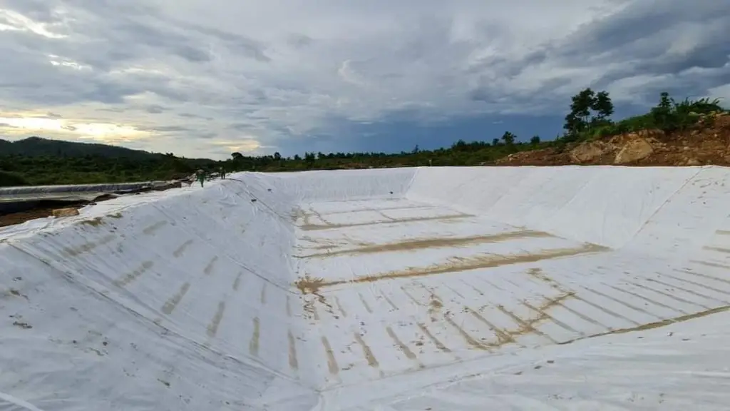 Hệ số thoát nước đứng của vải địa kỹ thuật không dệt - Tầm quan trọng trong xây dựng và quản lý nước