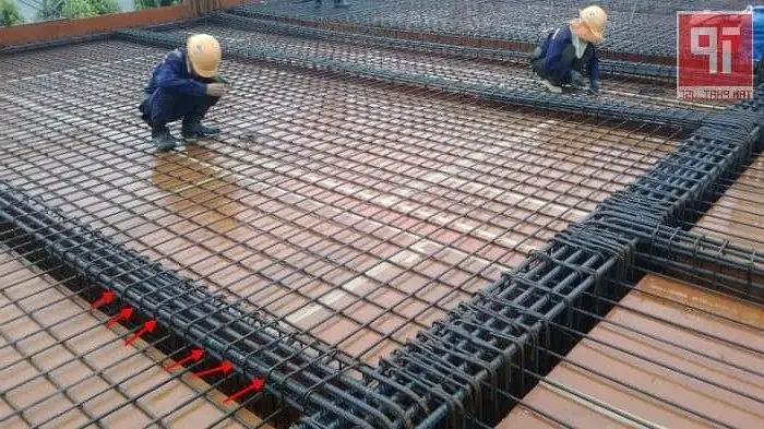 Ưu Điểm Của Việc Sử Dụng Bạt Trải Nền Trong Thi Công