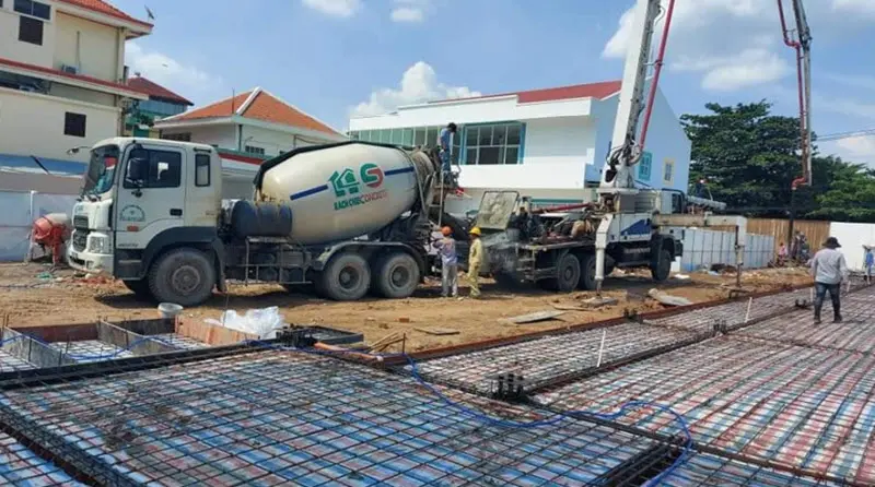 Ưu Điểm Của Việc Sử Dụng Bạt Trải Nền Trong Thi Công